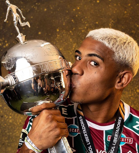 John Kennedy, el “niño milagro” que le dio la Libertadores a Fluminense: escándalos, malas decisiones y quién lo rescató