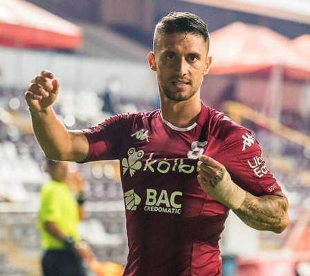 Mercado: Real España busca volante, grande del área pregunta por Kevin López y hondureño a prueba en España