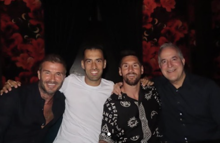 David Beckham, Busquets, Messi y Jorge Mas, disfrutando de un restaurante en Miami.