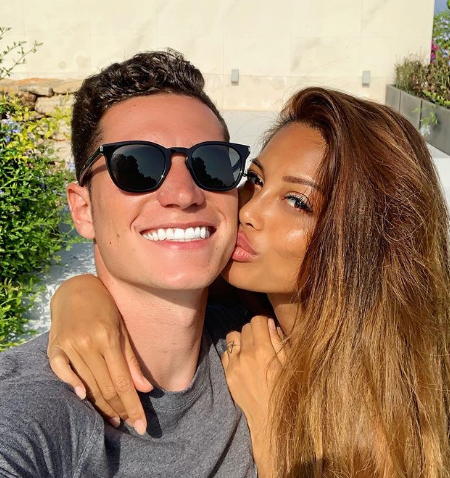 Se marchó del PSG tras seis años y en un acto de total franqueza lo admite: “Me fui por dinero”