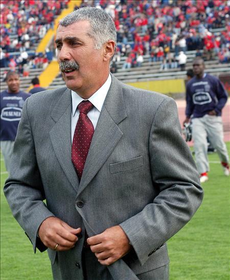 Se coronó campeón en Honduras, Costa Rica y Guatemala con Marathón, Alajuelense y Municipal, respectivamente.