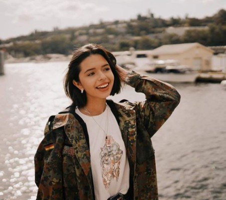 Ángela Aguilar, la mariachi mexicana que se robó el show en la pelea de Canelo Álvarez&nbsp;&nbsp;&nbsp;