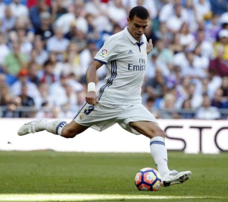 BOMBAZOS: El Barcelona pierde a su gran fichaje y ¿Lewandoswki al Real Madrid?