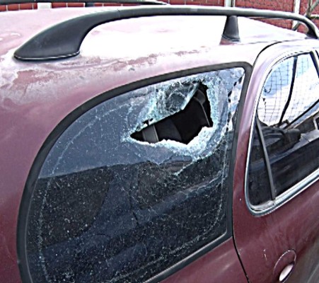 Así se vivió el terror en la guerra de pedradas entre barra de Real España y Marathón