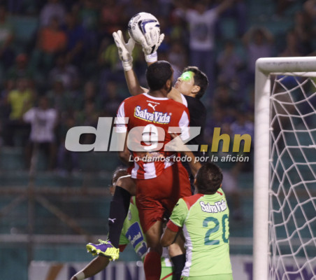 Marathón cae ante Vida y agudiza su crisis