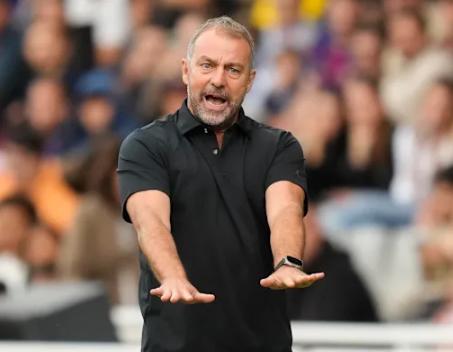 Barcelona no se lo esperaba: la drástica decisión que podría tomar Hansi Flick y Lamine es señalado