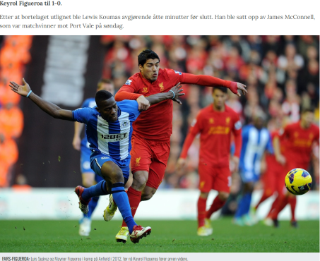 Medios ligados al Liverpool destacan como Keyrol sigue los pasos de su padre Maynor Figueroa; en esta ilustración del 2012 el hondureño defiende a Luis Suárez del Liverpool, donde ahora juega su hijo.