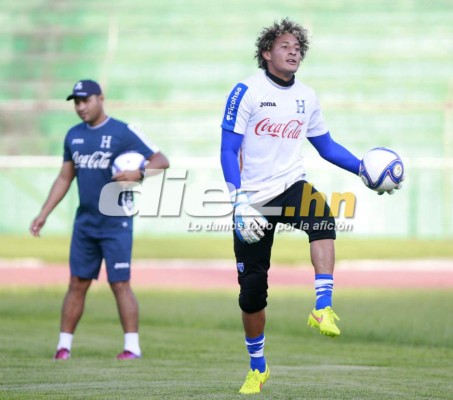 Honduras afina preparación en el estadio Olímpico