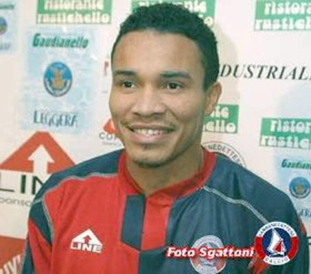 ¡CAMALEÓN! Rambo, el hondureño que con más equipos ha jugado en la historia