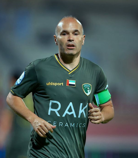 La “pesadilla” de Iniesta a sus 40 años: sufrió su primer descenso y la decisión que estaría por tomar