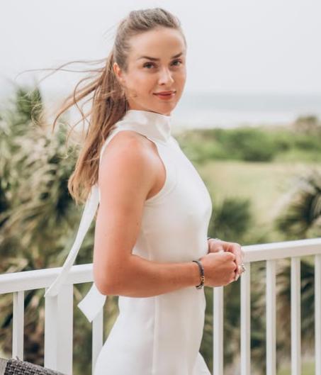 Cambió la raqueta por un lanzamisiles: la estrella que se regresó a Ucrania para combatir contra Rusia