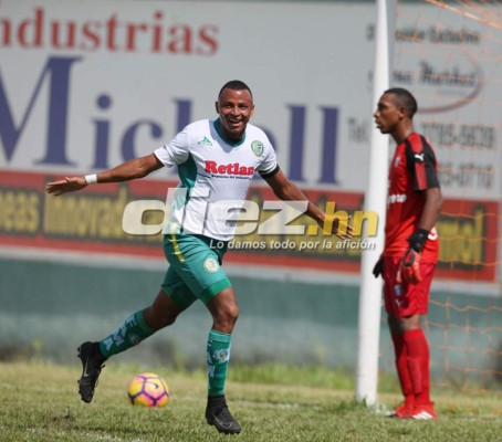 NO VISTE EN TV: Un 'espontáneo' en Tocoa y el noble gesto de Costly