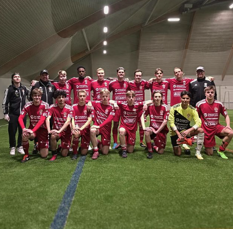 Insólito: así es el FC Santa Claus, el equipo que intenta olvidar sus crisis y fracasos; ¿dónde juegan?