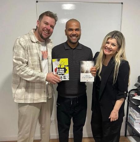 Así es la nueva vida de Dani Alves: borró su Instagram y tiene otro trabajo tras salir de la cárcel