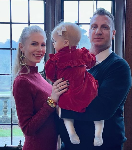 Sorprendieron a sus novias en San Valentín; el tremendo regalo de Memphis Depay para Griezmann por su amistad