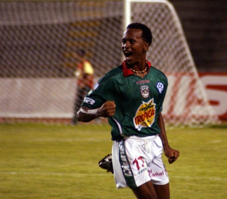 ¡Rubilio a la caza! Los 20 mejores goleadores de Liga Nacional en Honduras