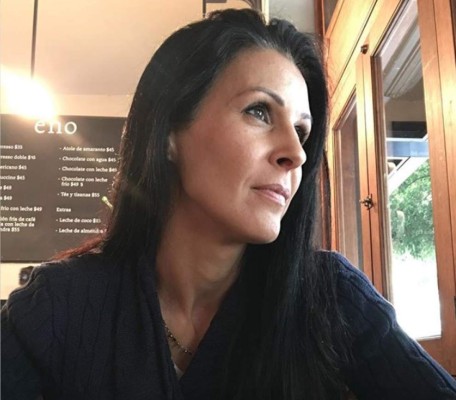 Siendo tímido y por correos: La increíble historia de amor de Christian Martinoli y su esposa francesa&nbsp;&nbsp;