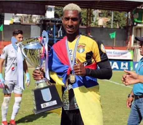 EL MERCADO: Dos fichajes más en Marathón, definido el futuro de Costly y hondureño a El Salvador