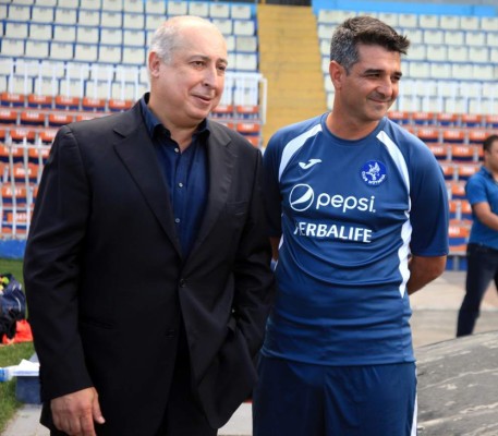 Eduardo Atala revela el día que iban a despedir a Diego Vázquez por perder un clásico ante Olimpia