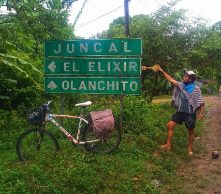 Así es América, la bicicleta que le robaron a Tabaré Alonso en Honduras