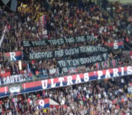 Neymar: La afición del PSG explota con pancartas y graves insultos al brasileño