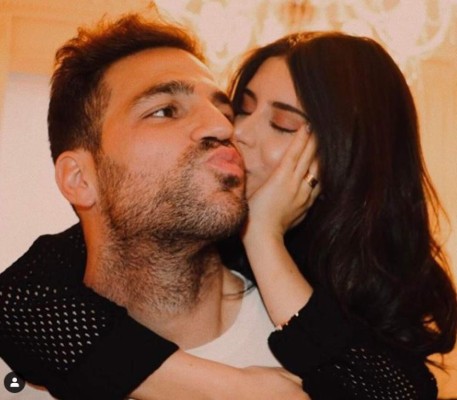 Un copia exacta de Daniella Semaan: La sexy 'hijastra' de Cesc Fábregas