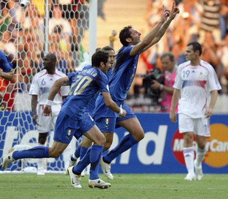 Materazzi está de cumpleaños y repasamos sus 10 mejores momentos