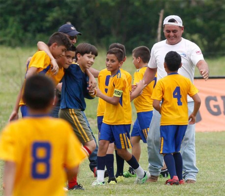 Las mejores imágenes de las semifinales en la Copa Gatorade 2015