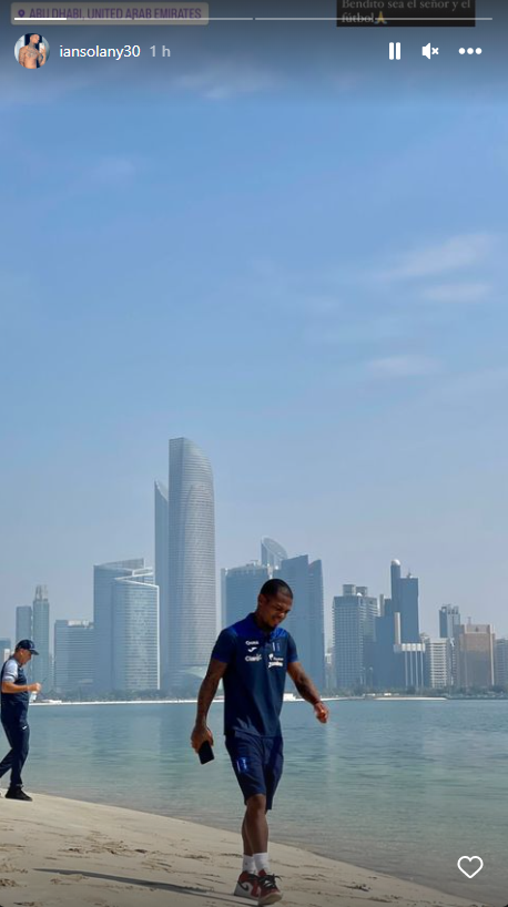 Sobre camellos y vestidos de árabe: las exóticas aventuras de la Selección de Honduras en la lujosa Abu Dabi