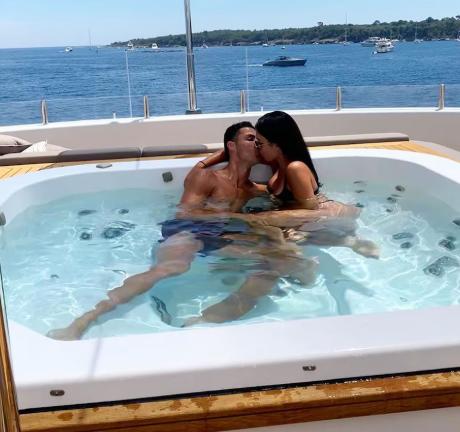 Cristiano Ronaldo tuvo un brutal gesto con ellos y quedaron alucinando: No lo podíamos creer