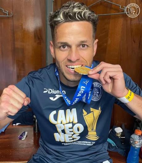 Motagua se proclamó campeón ante Olimpia y así lo celebraron sus jugadores en redes: “A lo que vinimos”