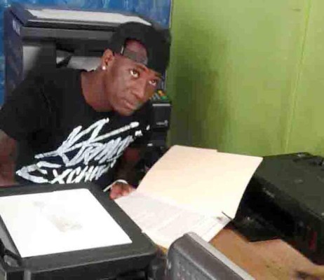 RUMORES Y FICHAJES: Primo del Kun Agüero al Real Sociedad y vuelve el 'Rulo' Varela&nbsp;&nbsp;