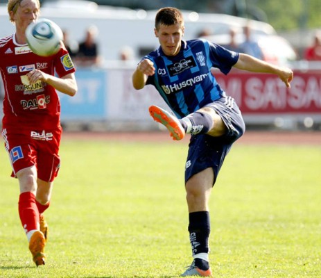 Futbolista serbio condenado por intento de amaño