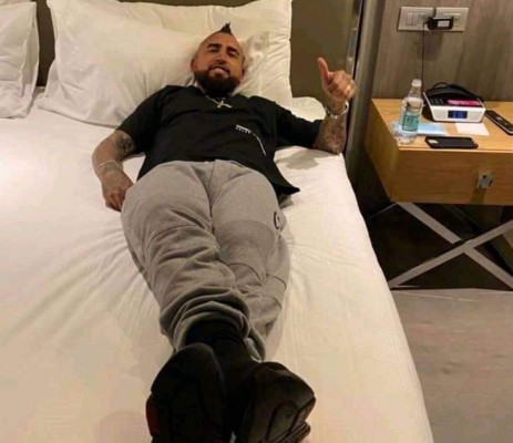 Escándalo: filtran los supuestos chats y el encuentro de Vidal con hermosa rubia; la increíble reacción de su novia