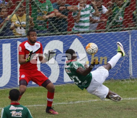 FOTOS: Entre cocinas, peleas, risas y golpes, Marathón hizo pedazos al Olimpia