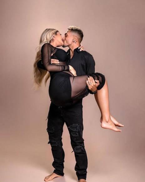 “Tú eres feo hasta con dinero”: el motivo por el que se burlan de Raphinha por polémica foto con su mujer y explota