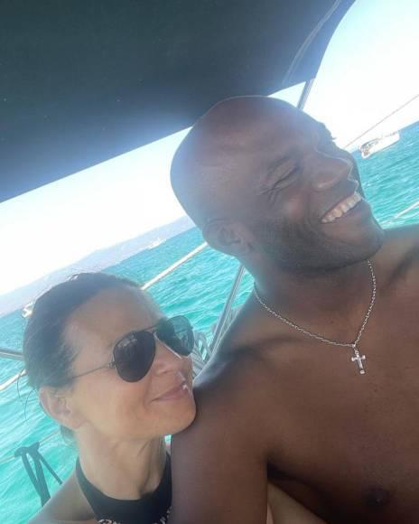 Así presume su estilo de vida junto a su esposa italiana: ¿qué ha sido del exgoleador hondureño David Suazo?
