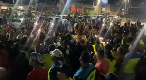 Caravana pletórica del Olancho en Juticalpa, locura por Auzmendi y el mensaje emotivo a Humberto Rivera