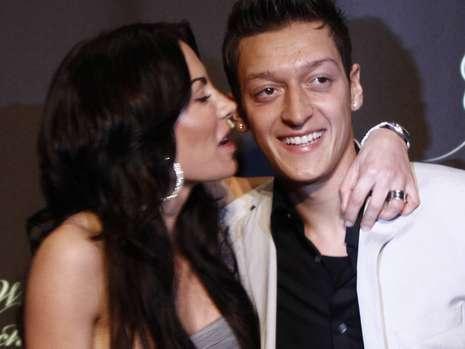 La mujer por la que Ozil no llegó al Bayern Múnich y terminó fichando por el Real Madrid en 2010