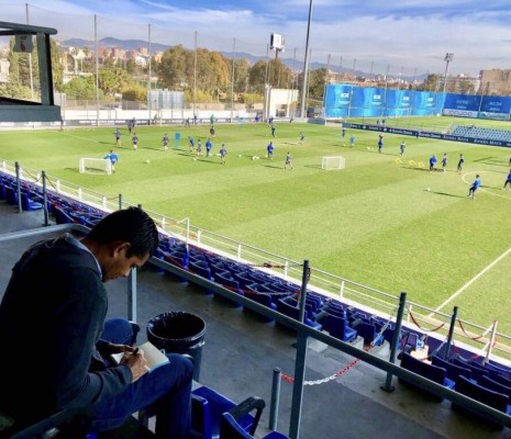 ¡De lujo! Las imágenes de la capacitación de Amado Guevara en Europa