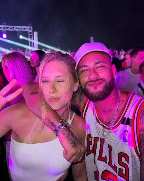 Muere YouTuber en el crucero de Neymar: el motivo por el que se tiró por la borda; “Lo presionó hasta ese punto”