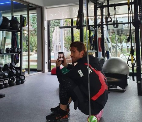 De tres plantas y dos piscinas: La lujosa mansión de Sergio Ramos y Pilar Rubio en Madrid&nbsp;&nbsp;&nbsp;