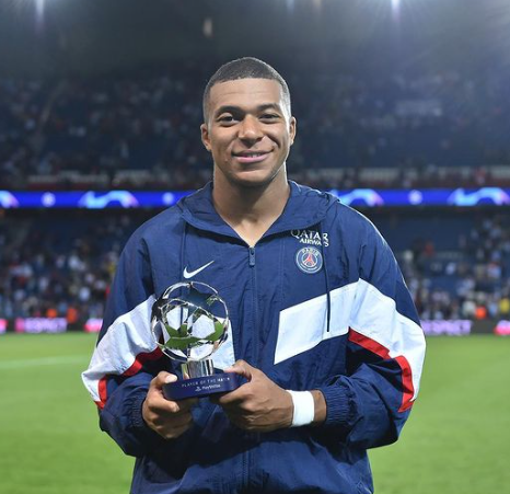 Bombazo de Mbappé: reveló a su entorno cuándo fichará con el Real Madrid y la petición que le hizo a Florentino Pérez