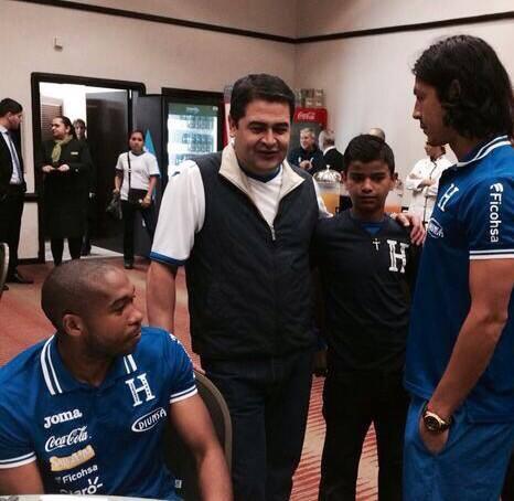 Juicio de JOH: La foto en el Mundial de Sudáfrica 2010 que compromete al expresidente de Honduras