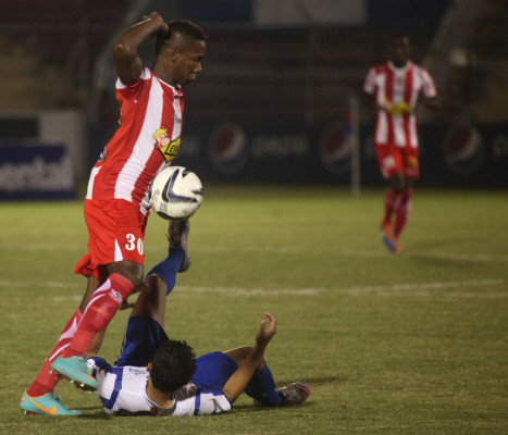 Revive la pasión del futbol en la jornada #12 de la liga nacional.