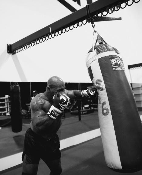 Mike Tyson vs Jake Paul: el millonario botín, por qué la pelea contra un Youtuber y el increíble costo de las entradas