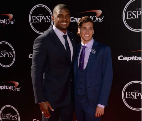 Polémica: Rams de la NFL habrían fichado a jugador gay por conveniencia