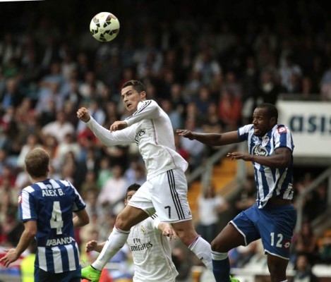 Real Madrid goleó 8-2 al Deportivo La Coruña