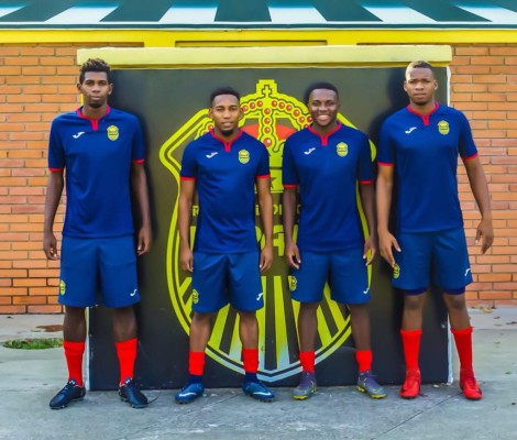 EN FOTOS: Así fue el primer entreno de Hernán Medford con el Real España