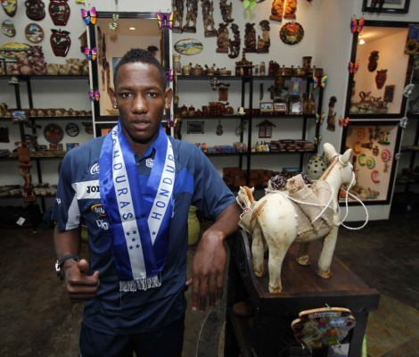 El álbum desconocido de Romell Quioto; sonrisas y tragedia en su camino al éxito